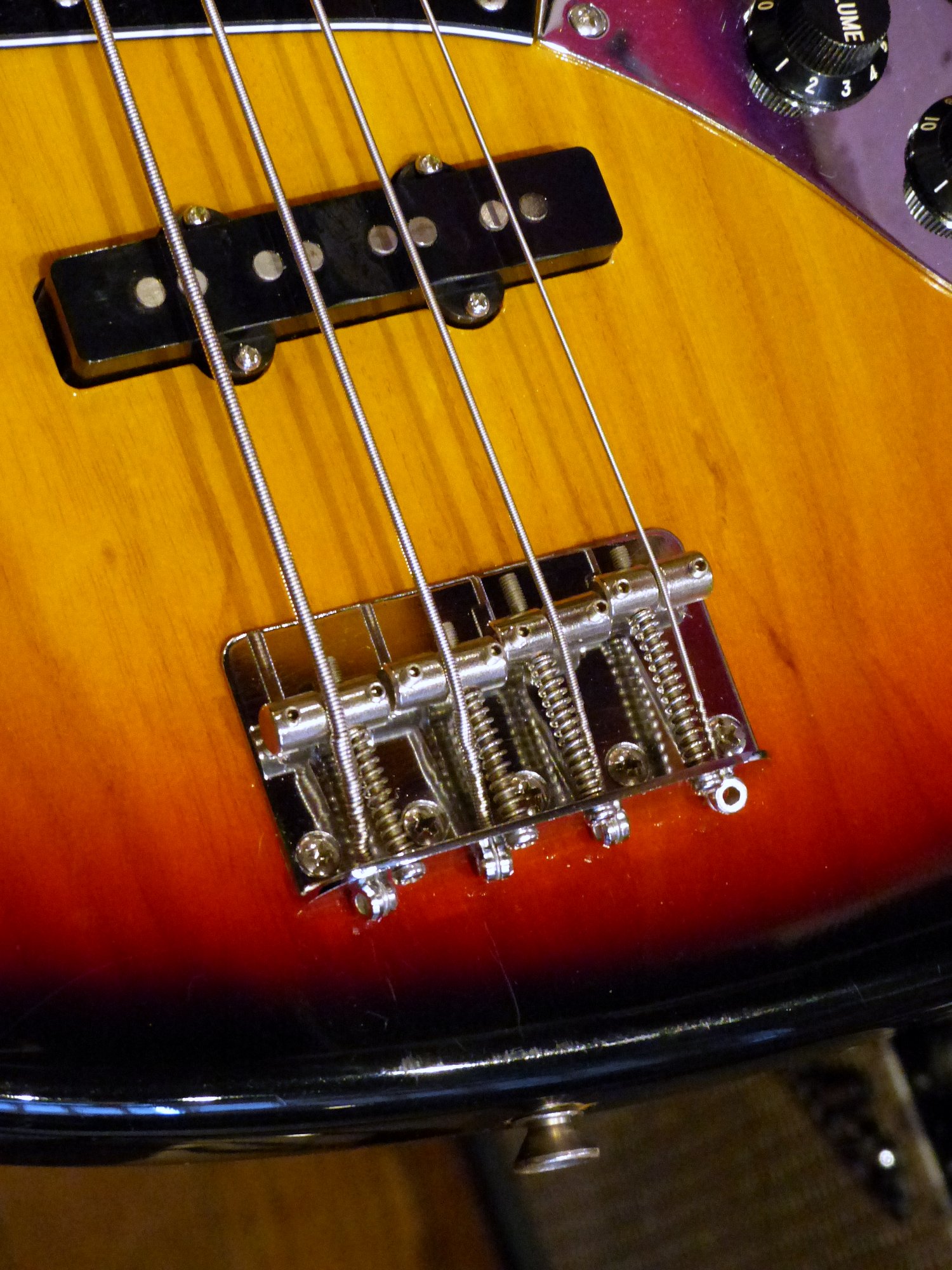 Fender Japan 1984-87 JB75-80 '75 Jazz Bass – 京町家のギター