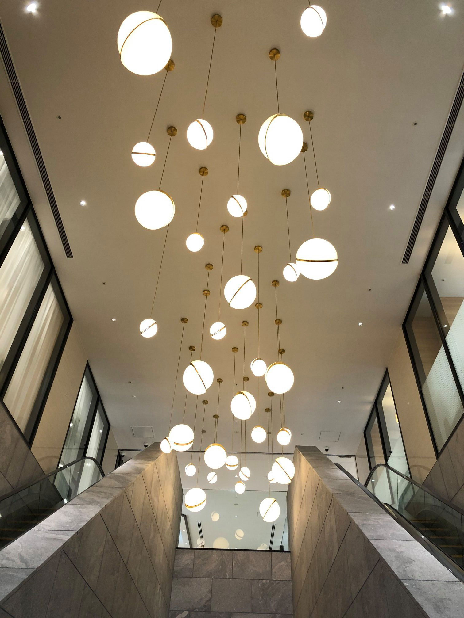 Mini Crescent Pendant by Lee Broom | CRE0140 | LEB475008