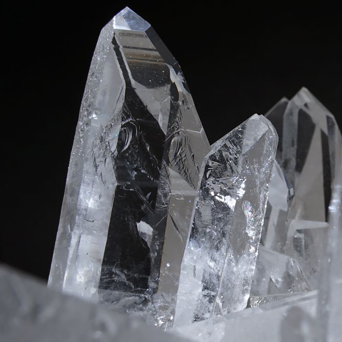 4月の誕生石 ヒーリング 浄化 クリスタル 潜在意識 透明 クォーツ