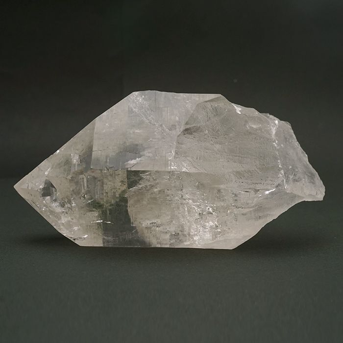 ヒマラヤ水晶 メルー峰 チャージ 浄化の最上級石 空間浄化 運気上昇