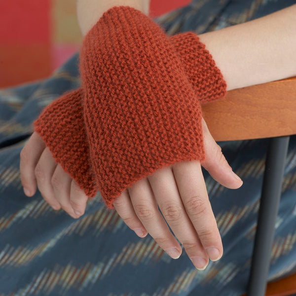 Knit-Pattern-Arm-Warmers-