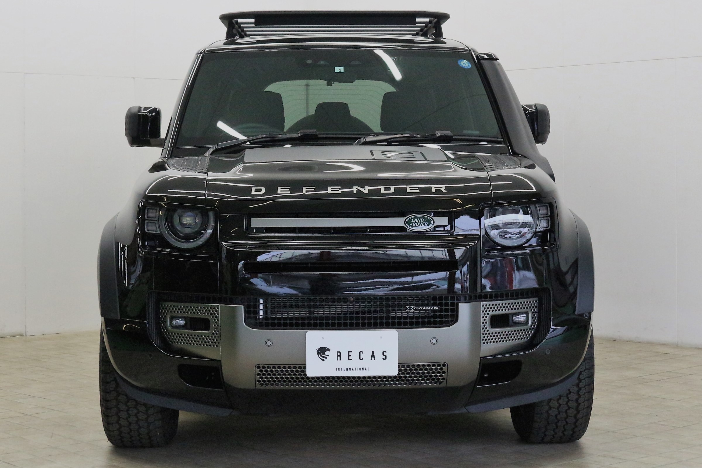オフロードスタイル！ランドローバー ディフェンダー 110 X-Dynamic SE