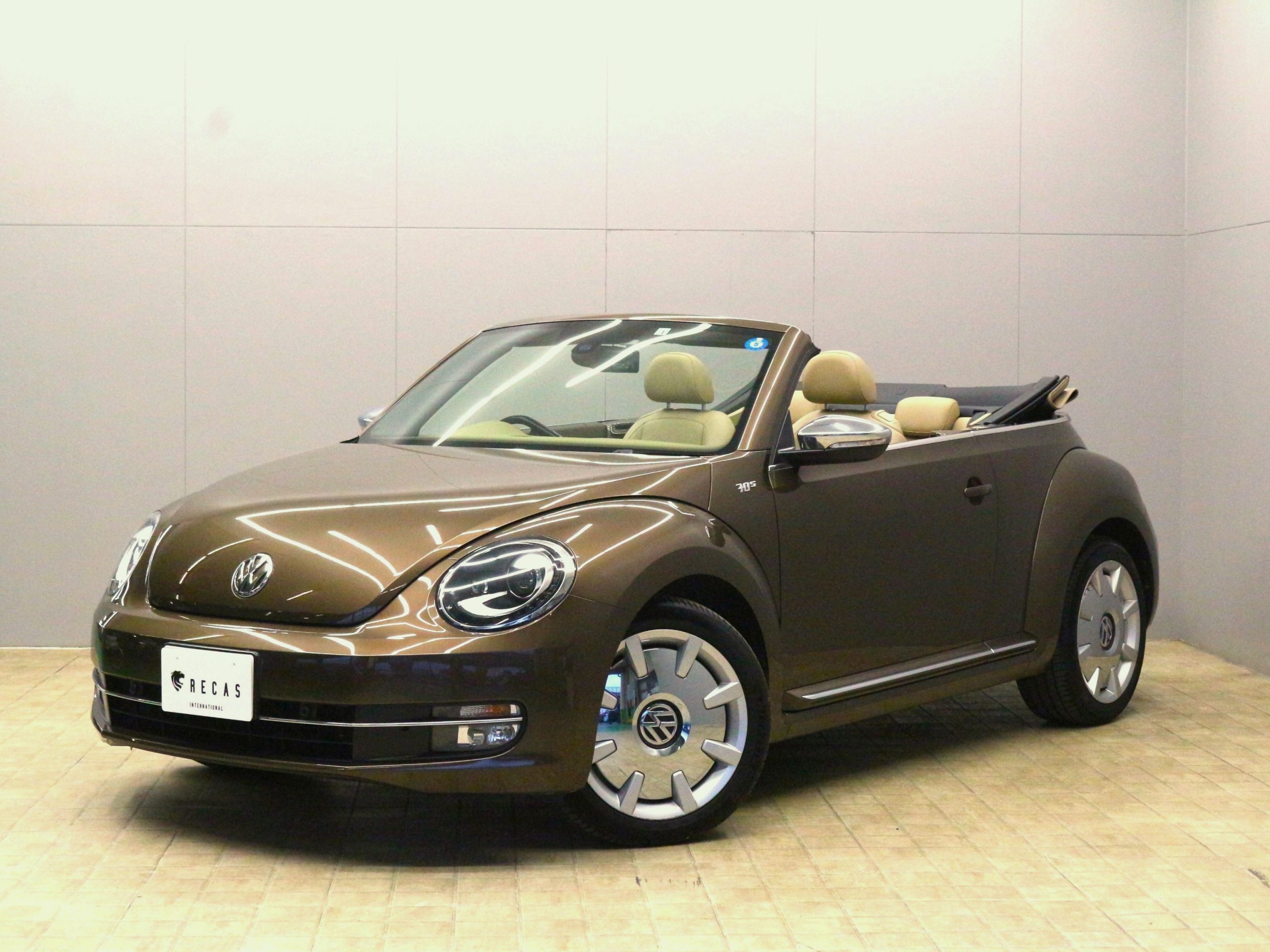 納車車両］フォルクスワーゲン ザ・ビートルカブリオレ 70'S | LION