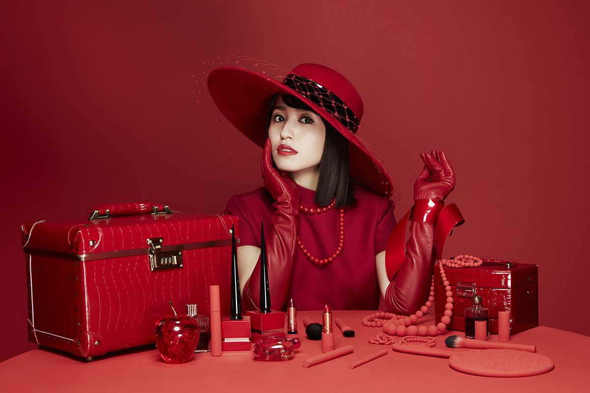 逢田梨香子、2nd EP「フィクション」のリリースが決定！新ビジュアルも