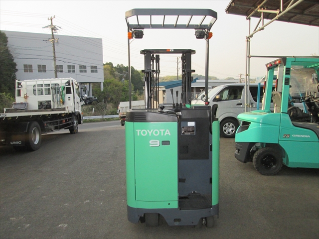 トヨタフォークリフト7FBRK9揚高2700MM11336H16年式(A329) トヨタ
