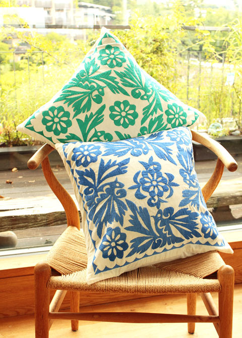 クレール刺繍クッションカバー