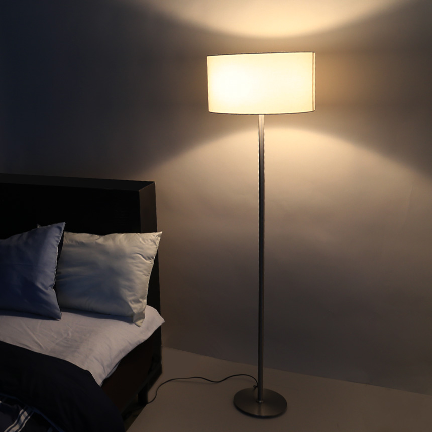 2025年度版】フロアスタンドライトをikeaで購入 | おしゃれ照明器具