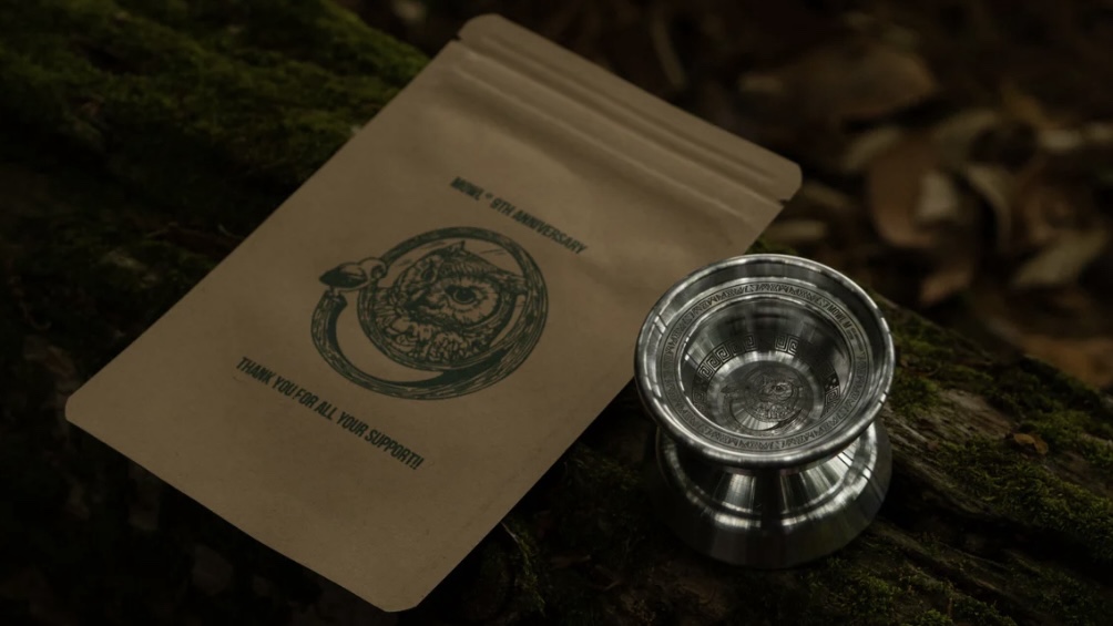 MOWL 9TH ANNIVERSARY』 | MOWL STAN