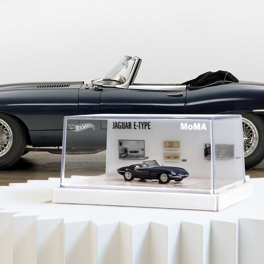 Hot Wheels x MoMA コレクティブル ミニカー Jaguar E-Type(Hot Wheels