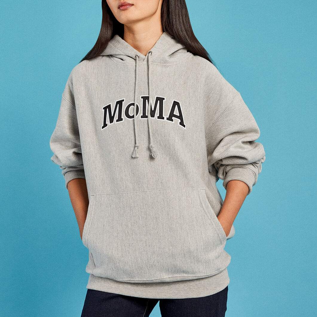 Champion フーディー MoMA Edition グレー L(L グレー)：ファッション