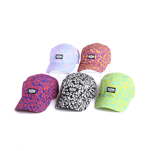 週末ヒロイン ももいろクローバーZ オフィシャルグッズ大百科