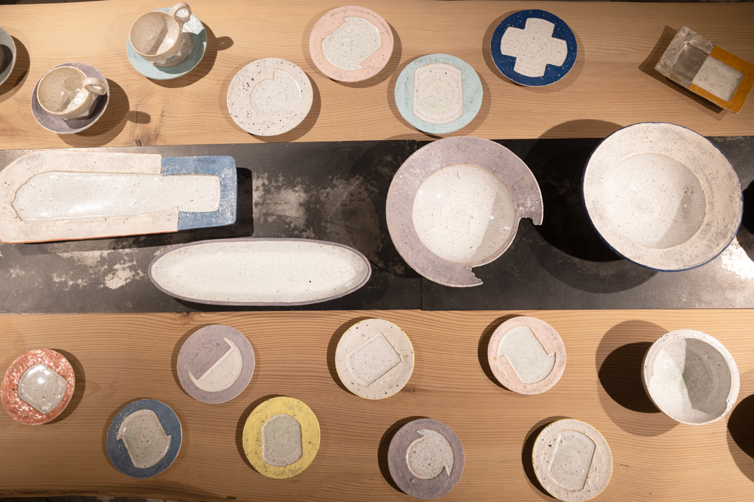 片瀬和宏展」の器が並びました。 | 百福