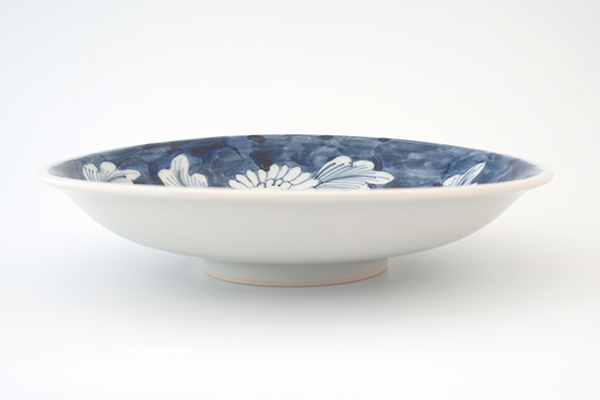 堀畑蘭 染付菊詰め 6寸深皿｜和食器の通販 monsen