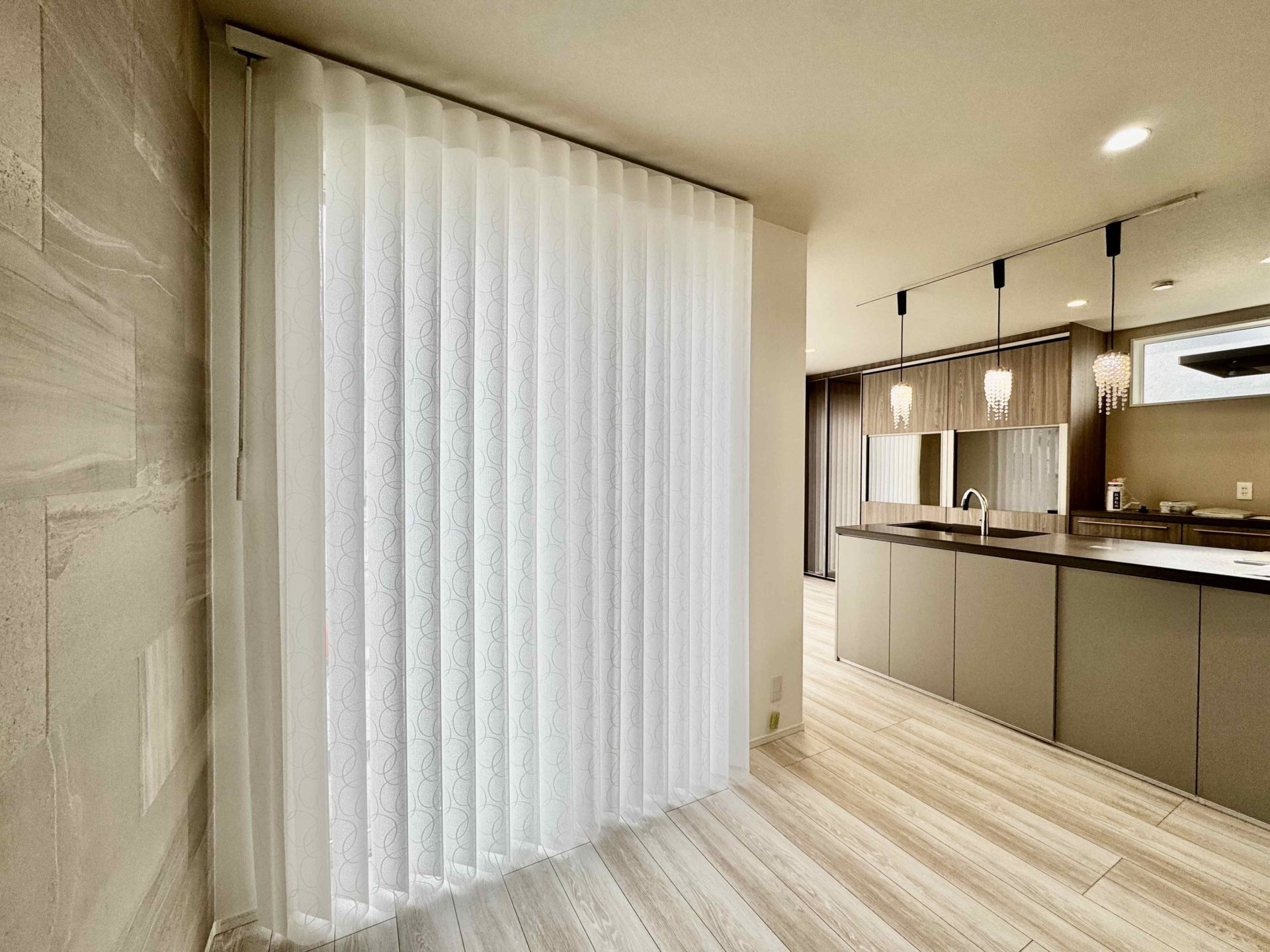 NORMAN® ノーマン製品ならモンルーベへ｜快適と美しさを叶える窓まわり