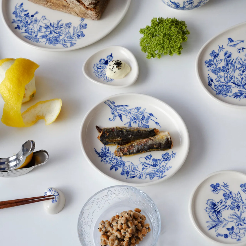 ムーミン オーバルプレート 16cm ハル | ムーミン アラビア【公式サイト】