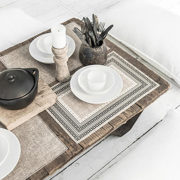 Beija Flor ベイジャフロール ランチョンマット プレイスマット Cross