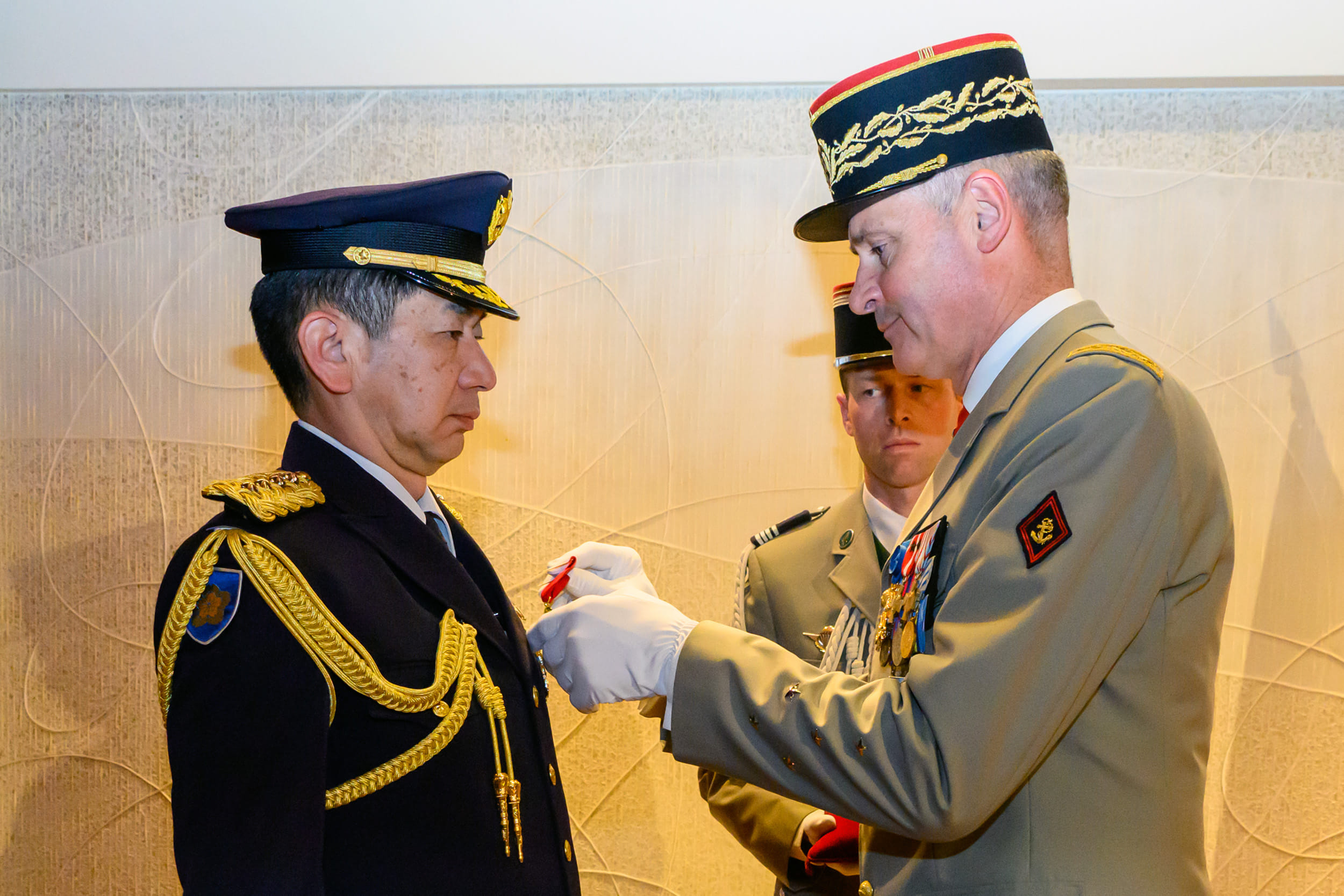 森下陸幕長のレジオン・ドヌール勲章受勲について | 陸上自衛隊 公式