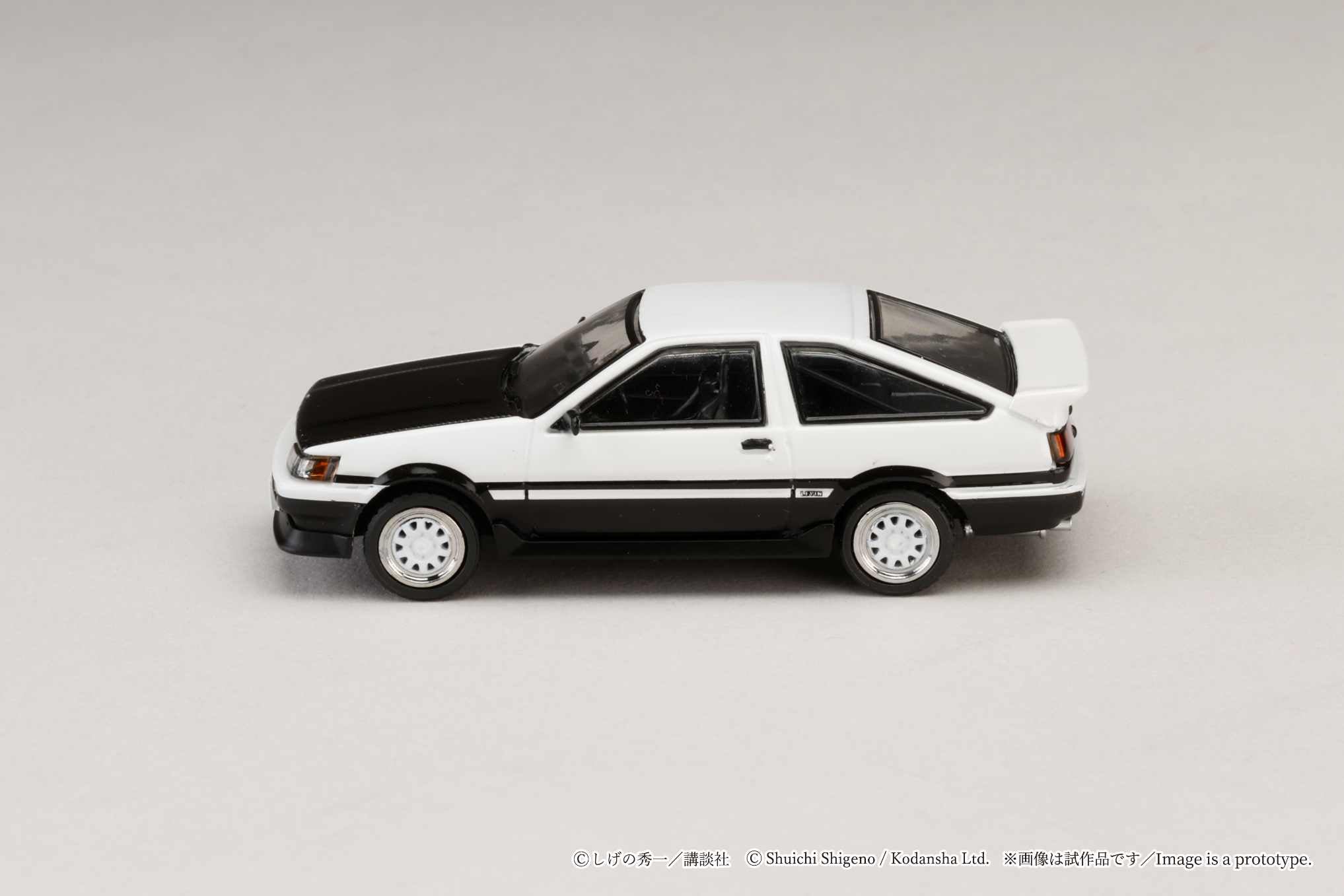 PREORDER* HobbyJapan 1/64 Toyota COROLLA LEVIN (AE86)/ INITIAL D
