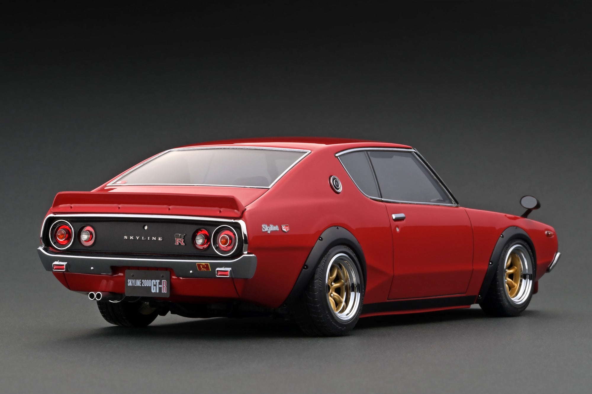 Ignition Model 1:18 Nissan Skyline 2000 GT-R (KPGC110) in Red