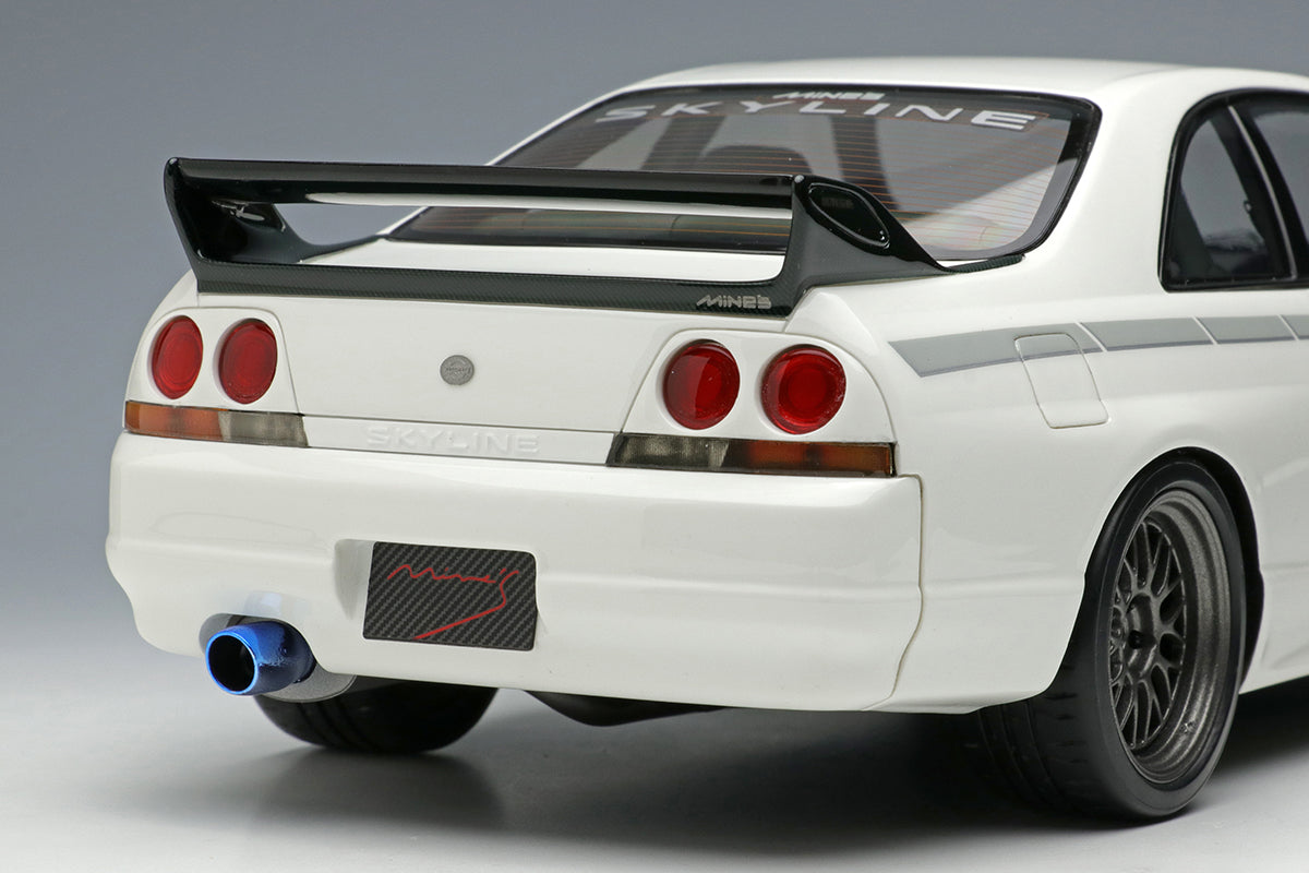 Make Up Co., Ltd / Eidolon 1:18 Nissan Skyline GT-R (BCNR33