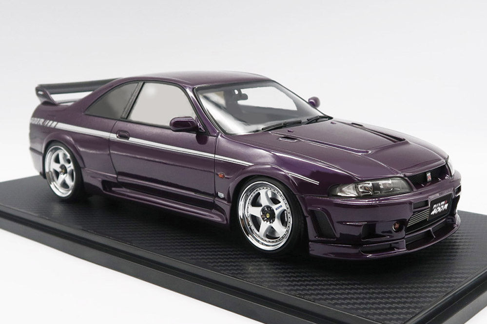 Ignition Model 1:18 Nissan Skyline R33 GT-R NISMO 400R in Midnight