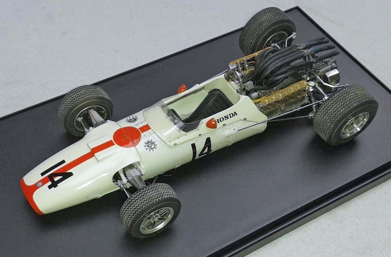 MFH Honda RA300 K320 1/20 scale