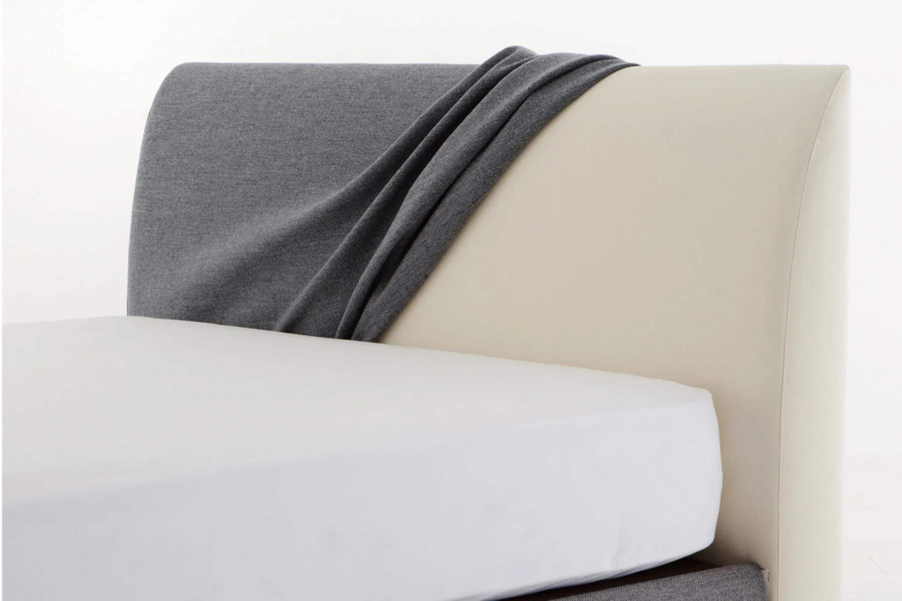 ラフィア 日本ベッド（フレーム単品）