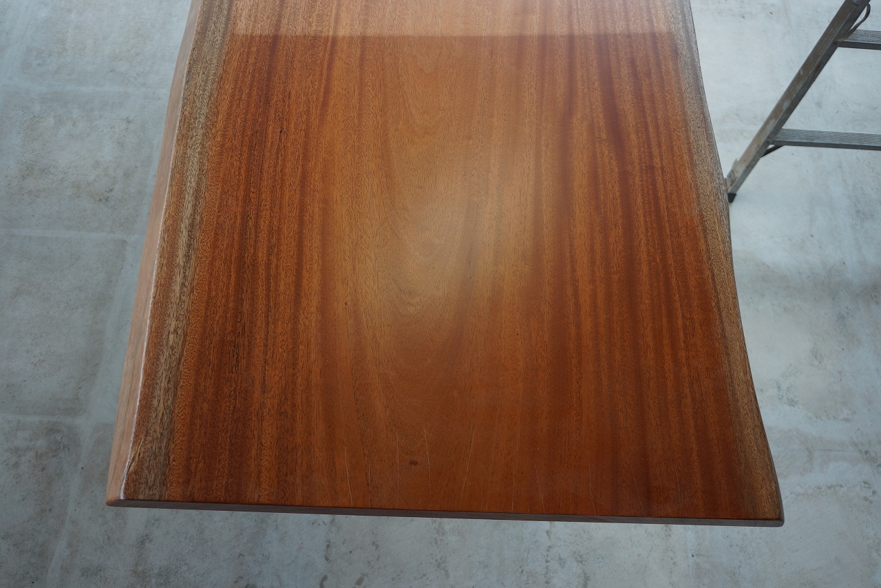 天然木 新潟工場 ボセ（アフリカンチェリー）材 一枚板 カウンター