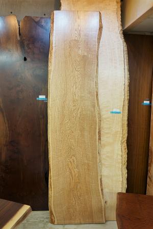 天然木 東京 新宿 東五軒町店展示 欅（けやき・ケヤキ）材 一枚板