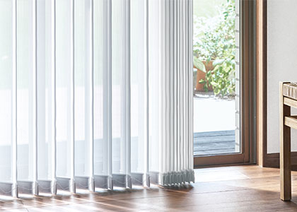 セール中】ルノファブ遮光 デュアル トーソー(TOSO)｜縦型ブラインド