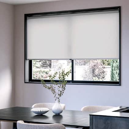 広幅対応のロールスクリーン｜ロールスクリーン（ロールカーテン）の