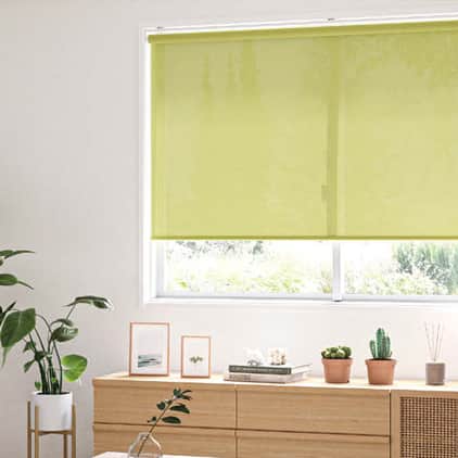 カバー付きチェーンタイプ ロールスクリーン トーソー(TOSO)｜ロール