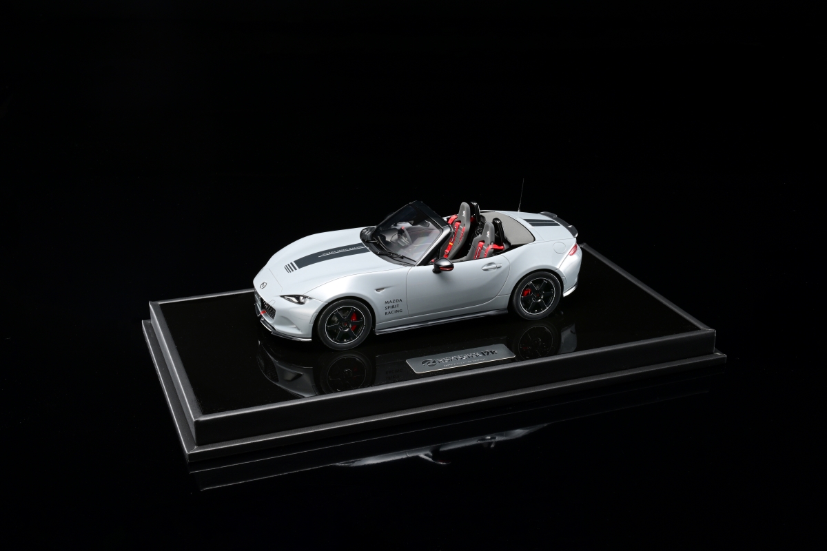 MAZDA SPIRIT RACING ROADSTER 12R（2025）1/18