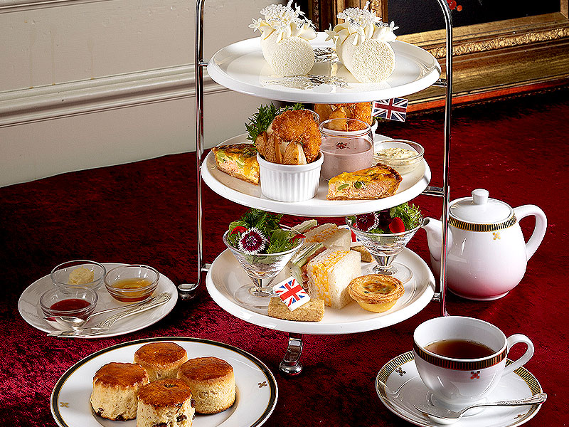 帝国ホテル】日本最高峰の名門ホテル、F.L.ライトの意匠遺すBARを特別