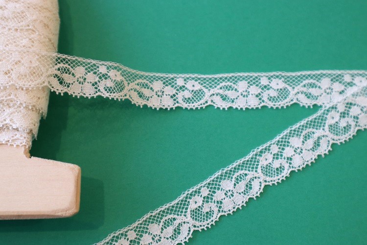 フランス製 ヴィンテージリバーレース - ラメゾンブランシュ広島