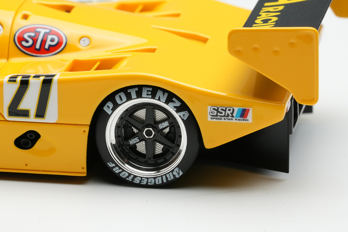 Make Up Co., Ltd. / Porsche 962C 