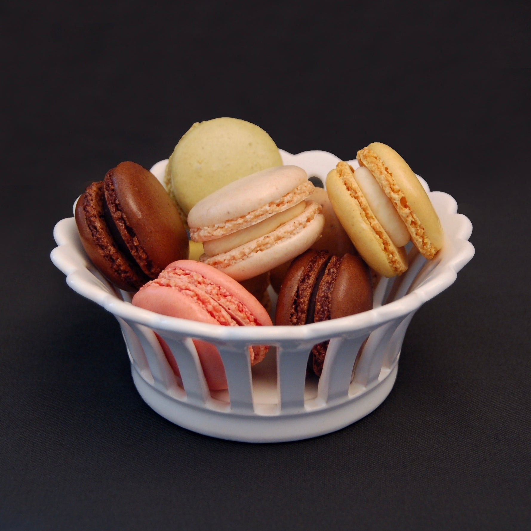 Bourg-Joly Ceramic Fruit Basket – Bourg-Joly Malicorne