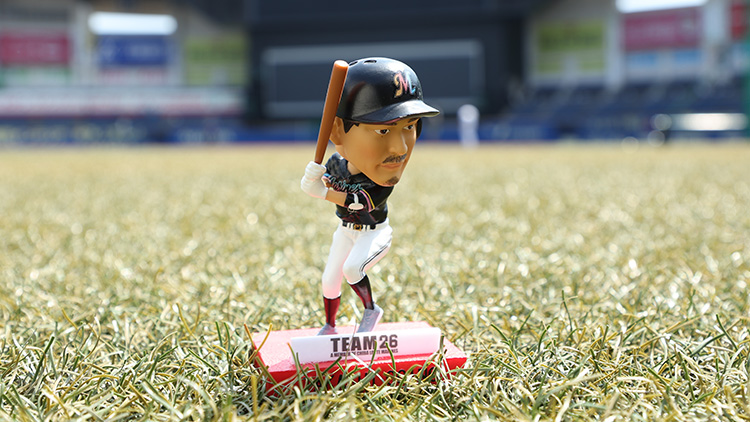 ファンクラブデー来場特典「荻野貴司選手ボブルヘッド」「佐々木朗希