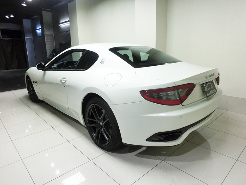 厳選中古車情報マセラティGT(グラントゥ―リズモ) MC 2016/ホワイト