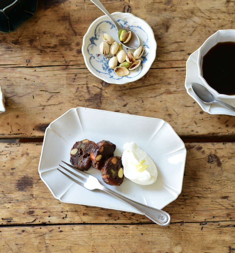 皿・プレート :: 12cm以下 :: 一花(ひとはな) 小皿 - マルミツウェブ