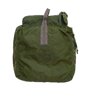 US ARMY(米陸軍) NAM戦 ナイロン アビエーター サバイバルキット