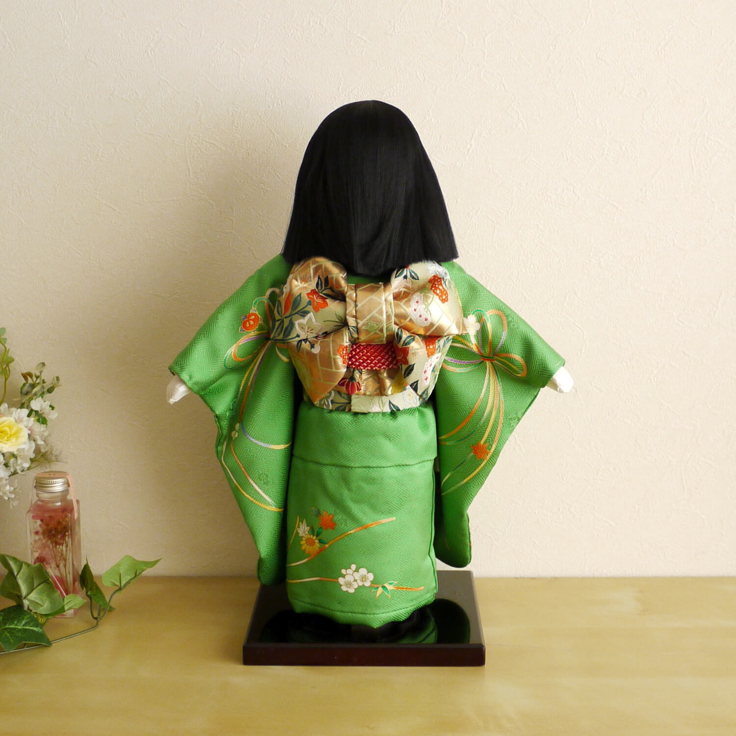 元賀章介作 12号(尺二)正絹別染め くす玉 台 市松人形 女の子 かわいい