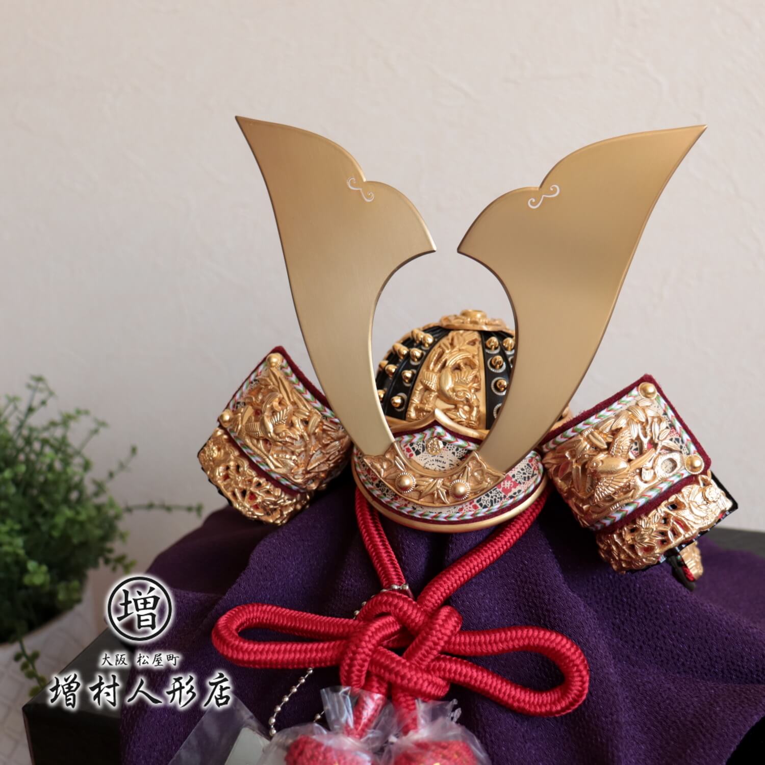 京都・平安一水作 京8号 国宝 極上竹雀 赤糸縅 黒小札共吹き返し兜 京