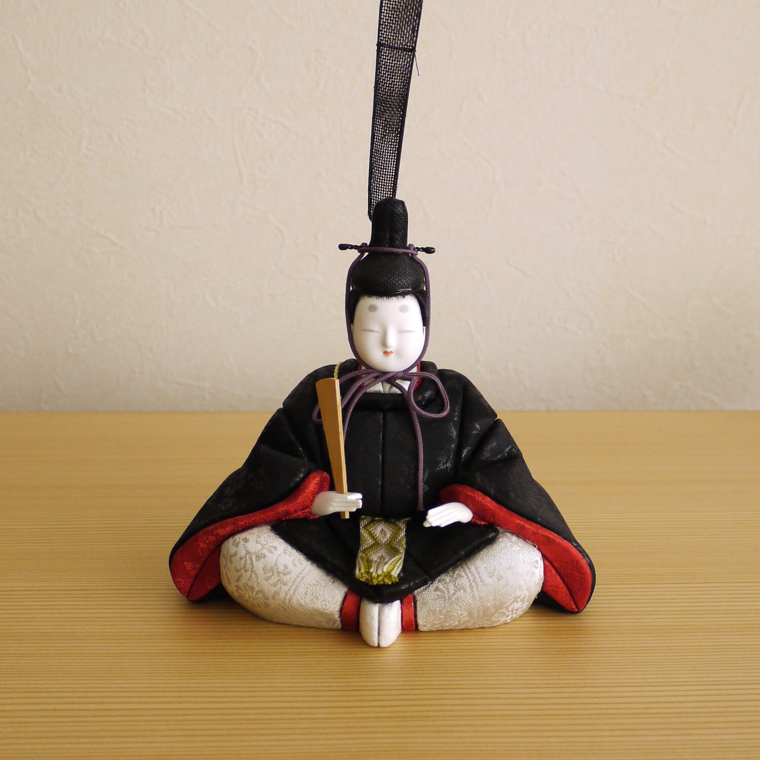 伝統的工芸品 柿沼東光作 伝産・麗春雛(漆箔正絹西陣織) 二曲箔押屏風