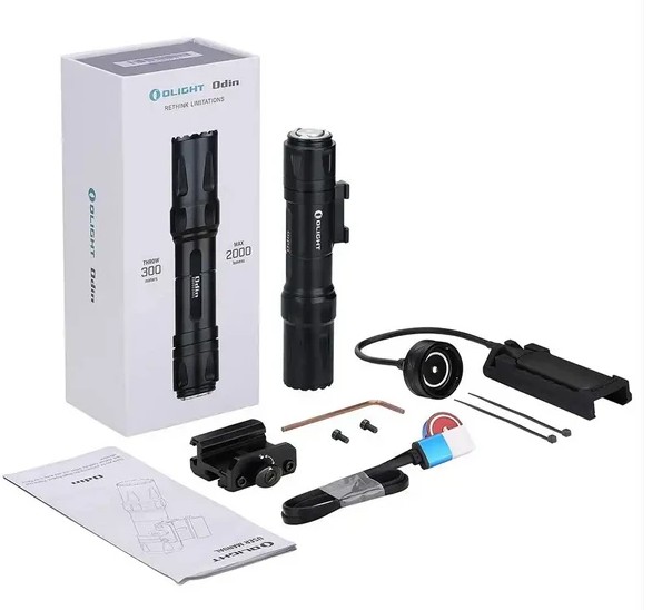OLIGHT製 Odin 2000ルーメン タクティカルライト | エアガン