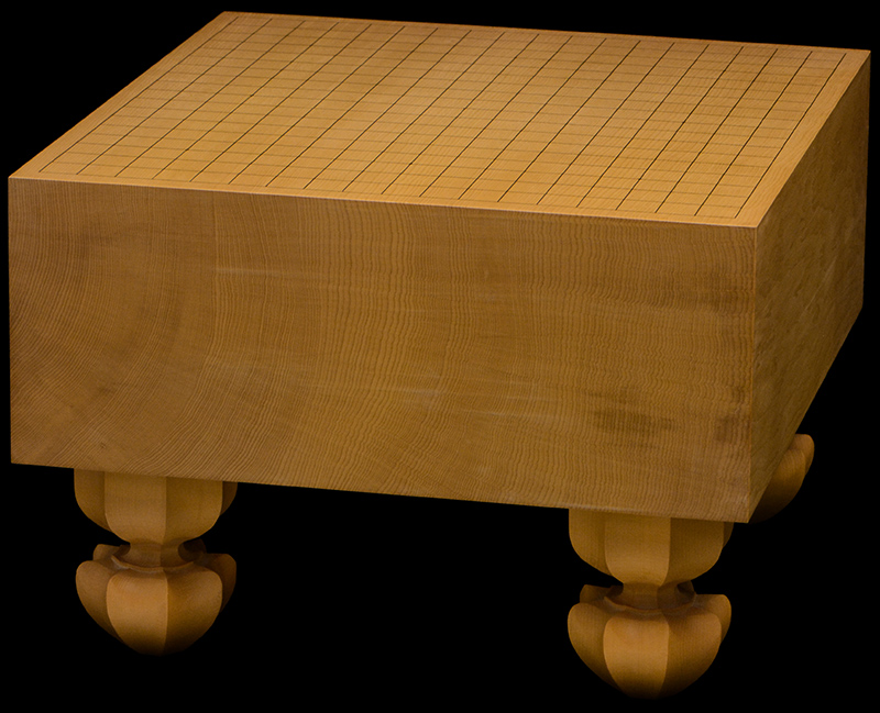 本榧足付碁盤 5寸6分（天地柾） ga50051 | 前川榧碁盤店