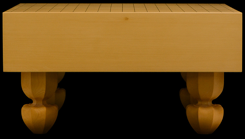 本榧足付碁盤 3寸7分（木表） ga30012 | 前川榧碁盤店