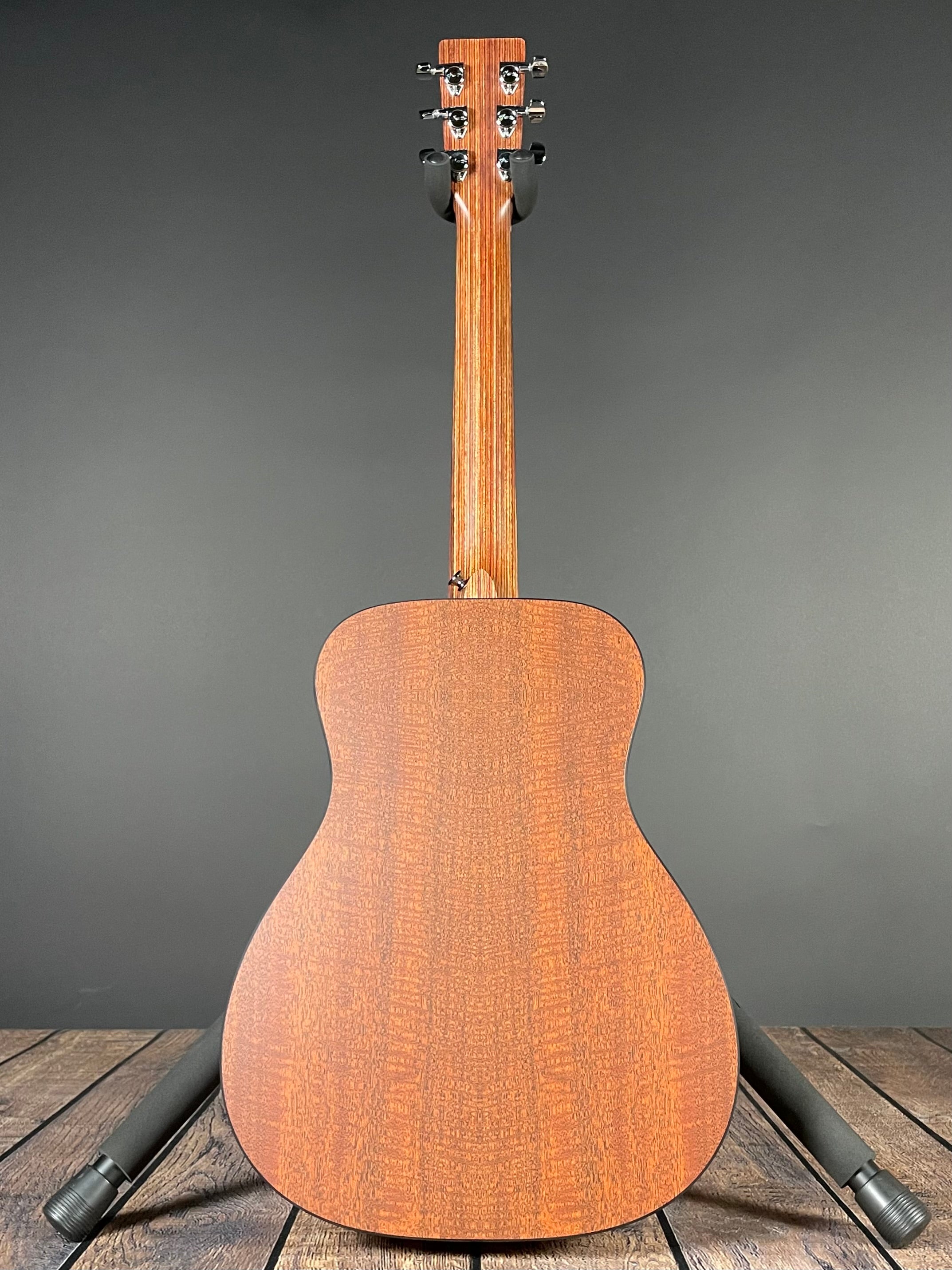 Martin LX1 Little Martin w/Bag - Natural | Metronome Music Inc.
