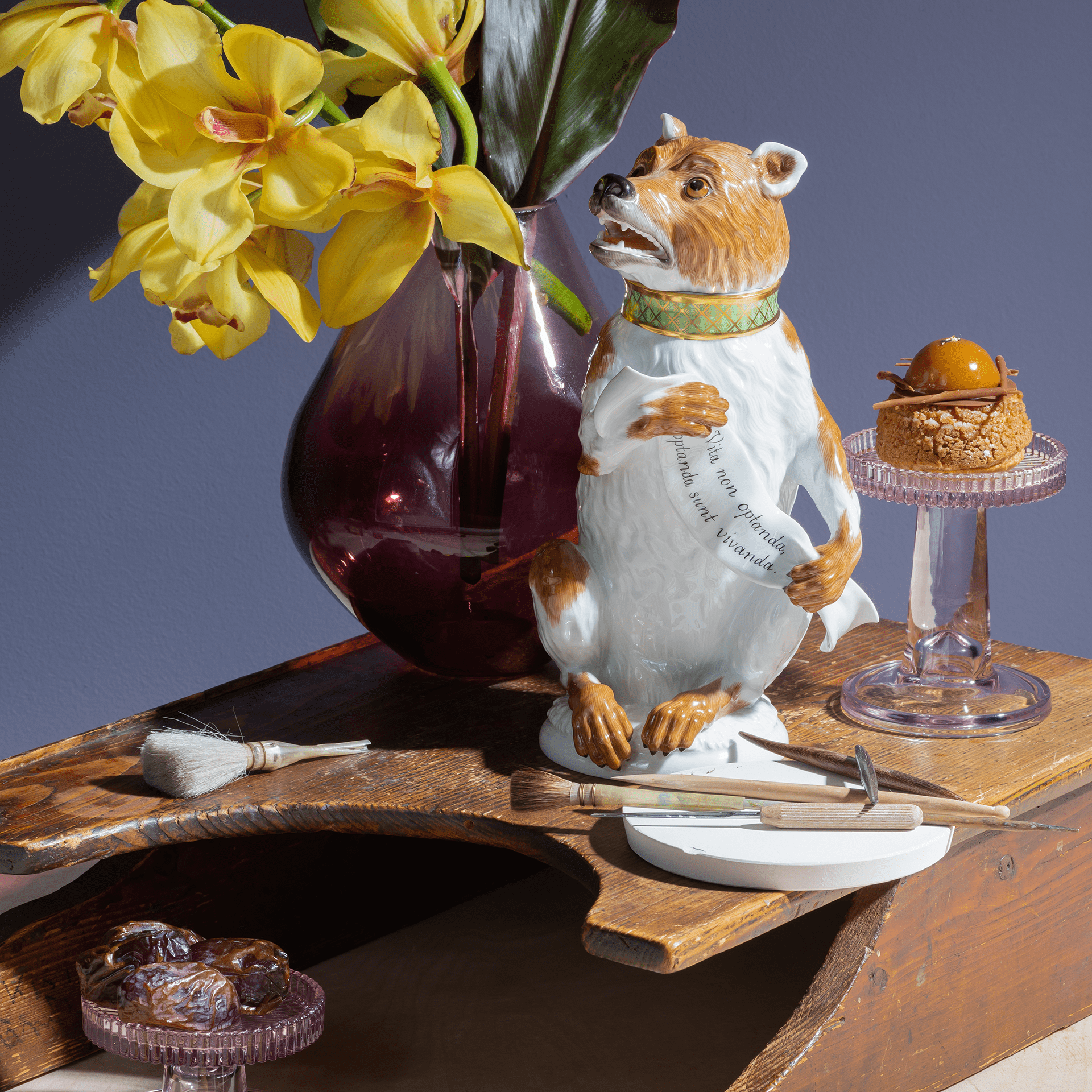 ドイツの名窯マイセン 日本公式サイト|プラーク「水辺のヒョウ」