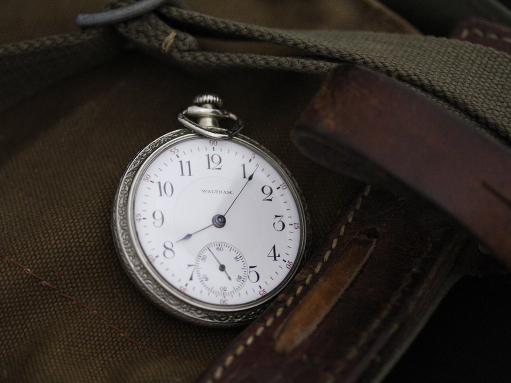 ウォルサム アンティーク懐中時計 鉄道時計 【1905年製】